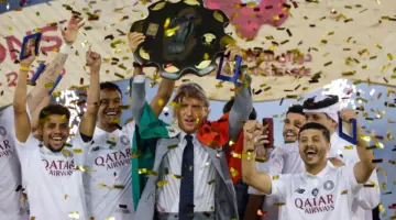 أقصى الهلال وتوُج بالدوري.. مانشيني يرفع أول ألقابه منذ اليورو مع إيطاليا!